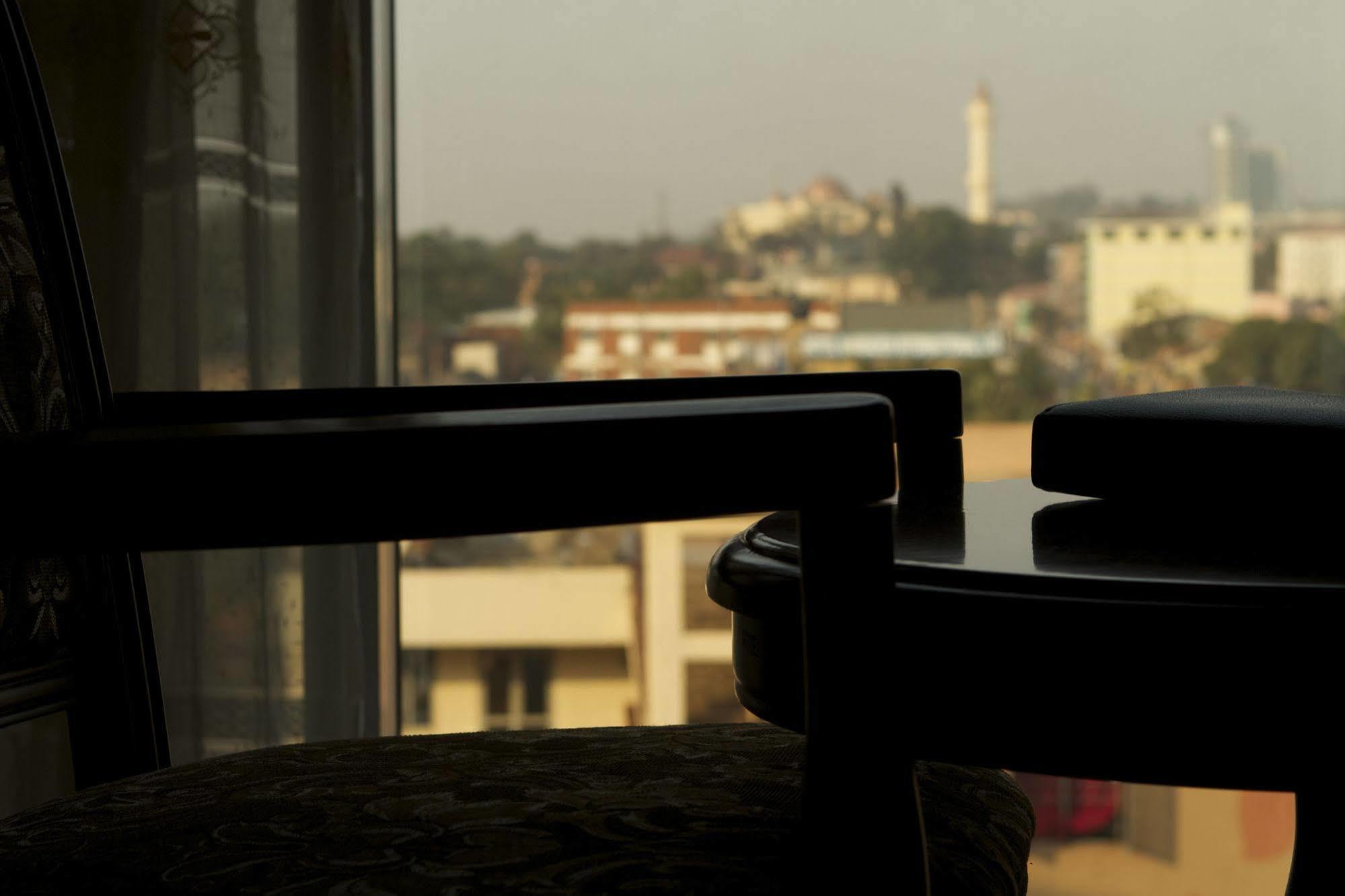 Hotel Sojovalo Kampala Exterior photo